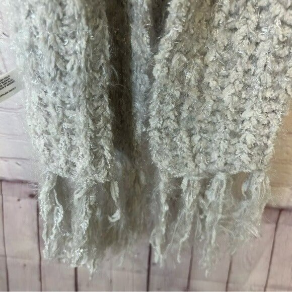 MixIt grey sparkle multi function scarf, new with tags, super soft, oblong - Picture 4 of 6